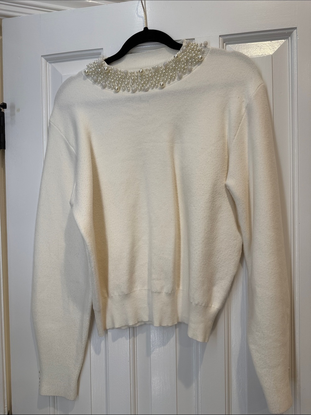 Pearl-Embellished Cream Sweater - Women size medium beautiful sleeve detail